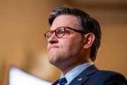 磐石特朗普税改案参议院过关有望 共和党议员无人声援马斯克