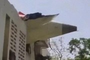 磐石印度一波音787客机坠毁机上242人、地面5名学生遇难！我驻印度使馆：机上无中国籍乘客